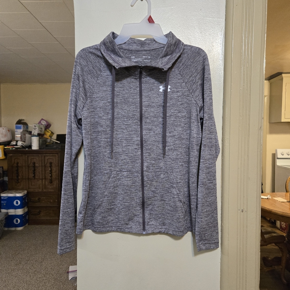 Brand new!! New Under Armour  heatgear grey zip up athletic jacket size small